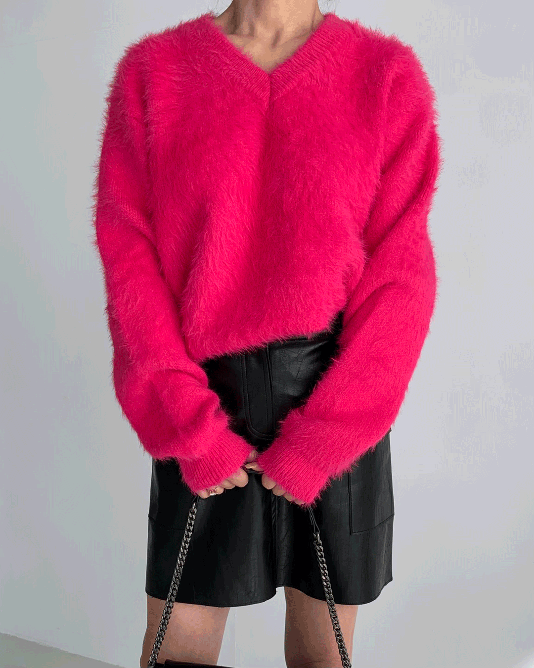 루 앙고라 브이넥 스웨터 (4color)